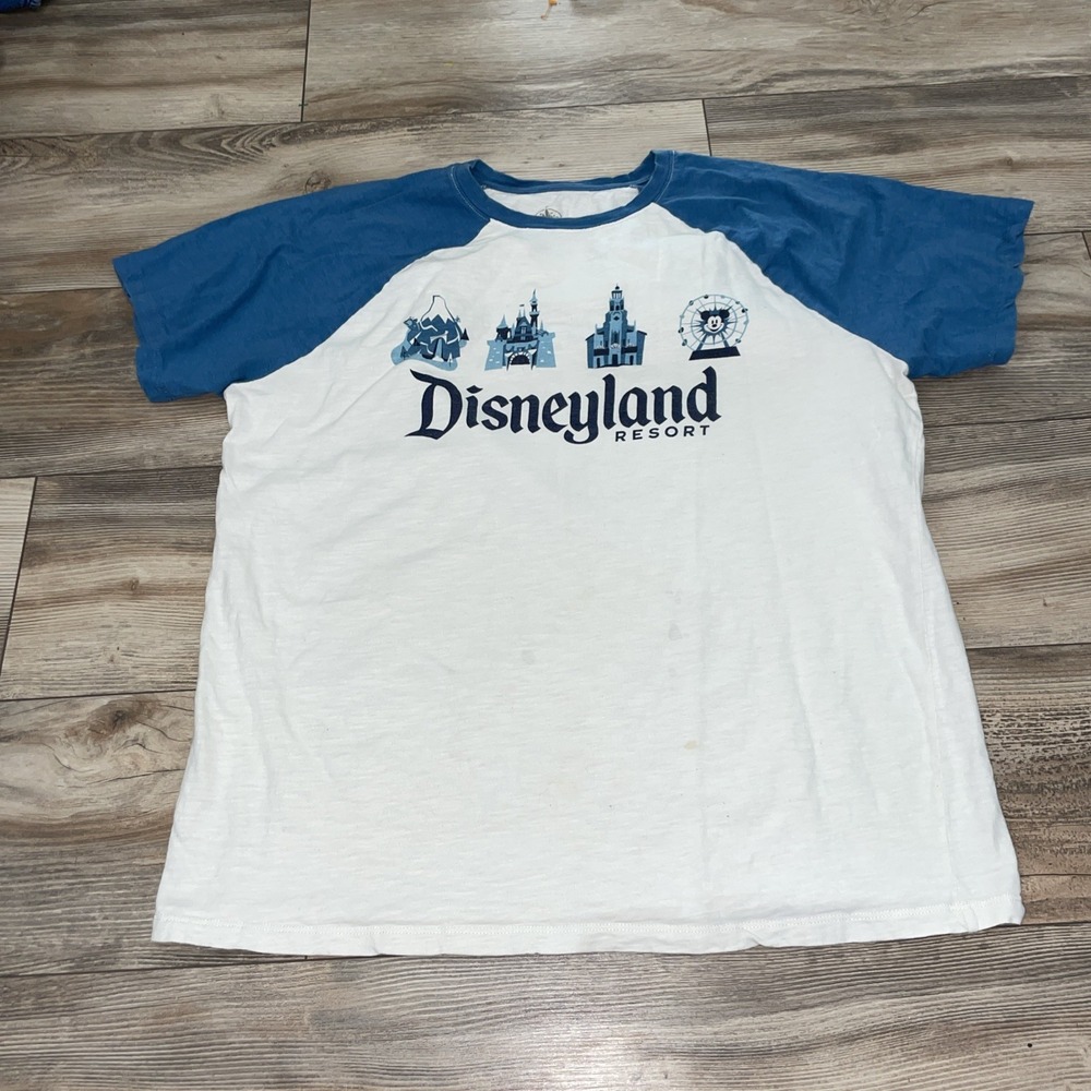 Disney Resort California T Shirt Size L White Blue